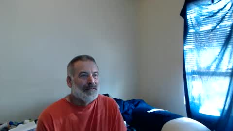 Snapshot of veryveryhairmanindenver chatting on 06/09/26, 12:00 hairy man online show from 06/09/26, 12:00