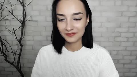 Snapshot of veryveryshygirl chatting on 12/09/24, 07:39 Ana online show from 12/09/24, 07:39