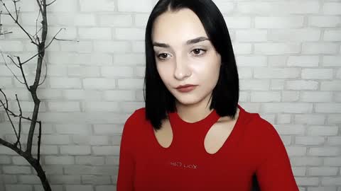Snapshot of veryveryshygirl chatting on 12/10/24, 02:28 Ana online show from 12/10/24, 02:28