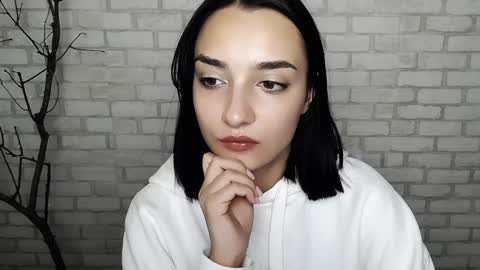 Snapshot of veryveryshygirl chatting on 12/12/24, 05:48 Ana online show from 12/12/24, 05:48