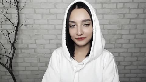 Snapshot of veryveryshygirl chatting on 02/06/25, 11:43 Ana online show from 02/06/25, 11:43