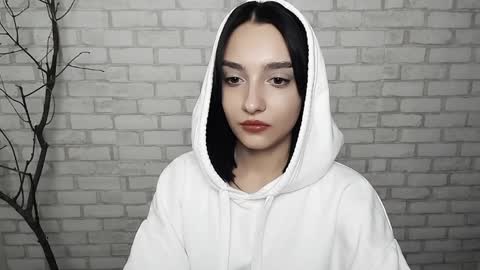 Snapshot of veryveryshygirl chatting on 02/06/25, 02:48 Ana online show from 02/06/25, 02:48