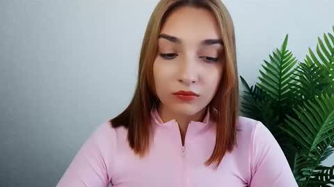 Snapshot of veryveryshygirl chatting on 09/15/25, 12:05 Ana online show from 09/15/25, 12:05