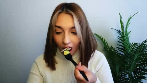 Ana online show from 01/15/26, 09:47