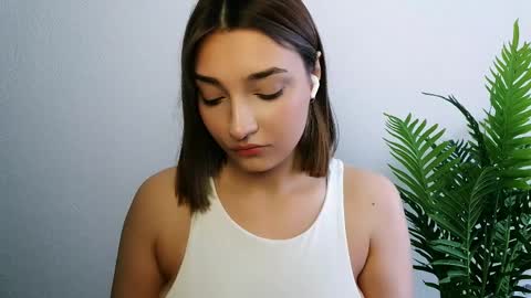 Ana online show from 04/11/26, 09:35