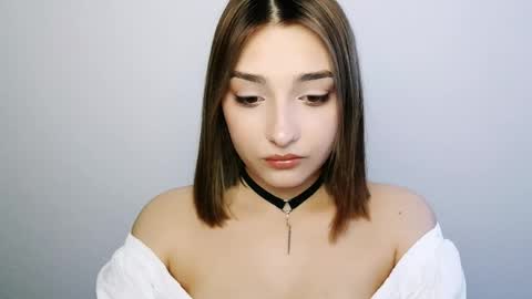 Ana online show from 04/26/26, 10:35