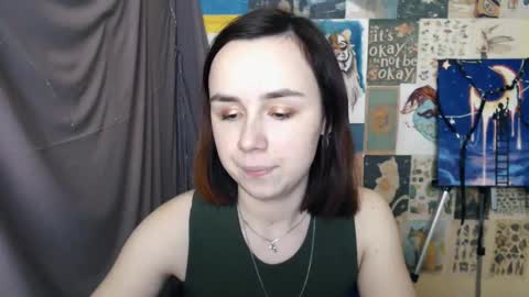 veryveryvery_shy online show from 02/12/25, 10:03