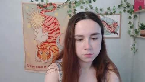 Snapshot of veryveryvery_shy chatting on 05/14/26, 06:31 veryveryvery_shy online show from 05/14/26, 06:31
