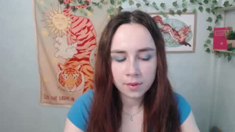 Snapshot of veryveryvery_shy chatting on 05/18/26, 05:46 veryveryvery_shy online show from 05/18/26, 05:46