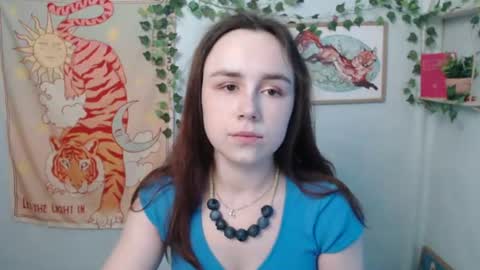 Snapshot of veryveryvery_shy chatting on 07/01/26, 05:42 veryveryvery_shy online show from 07/01/26, 05:42