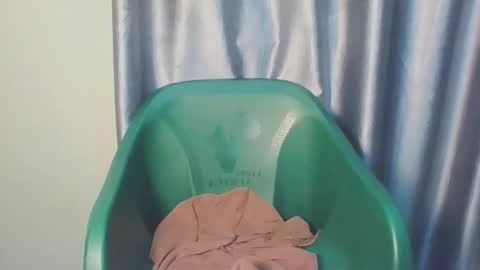 Snapshot of verywetpussy_ chatting on 09/19/25, 12:39 verywetpussy  online show from 09/19/25, 12:39