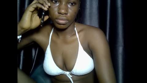 verywetpussy  online show from 11/22/25, 10:36