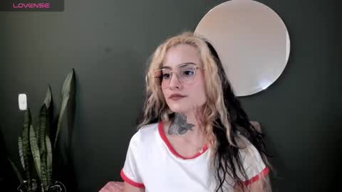 natalia gomez online show from 03/15/26, 08:37