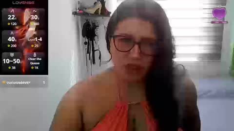 Snapshot of vesper_vixen chatting on 09/17/25, 02:19 Vesper Vixen online show from 09/17/25, 02:19