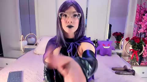 Vesper Velvet  online show from 02/15/26, 08:38