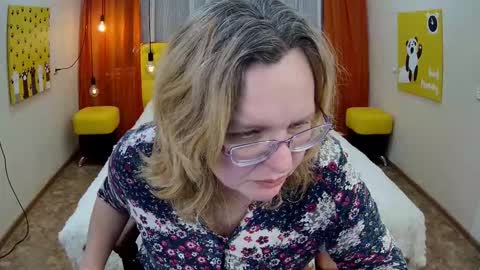 vestawoody online show from 11/20/25, 01:00