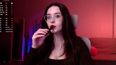 Snapshot of vetta_dey chatting on 01/21/25, 11:45 Iva online show from 01/21/25, 11:45