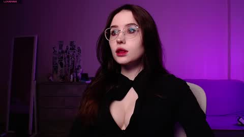 Snapshot of vetta_dey chatting on 02/20/25, 08:36 Iva online show from 02/20/25, 08:36