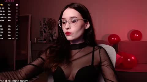 Snapshot of vetta_dey chatting on 03/04/25, 09:11 Iva online show from 03/04/25, 09:11