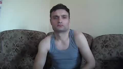 Snapshot of vetycumm chatting on 04/05/26, 11:18 vetycumm online show from 04/05/26, 11:18