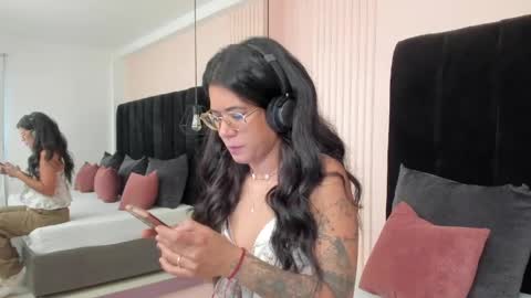 vexa online show from 04/22/26, 11:56