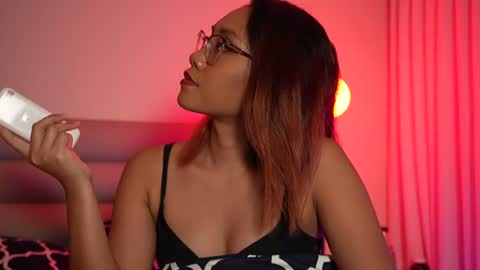 Snapshot of vexanyx chatting on 06/28/26, 02:56 Vexa Nyx online show from 06/28/26, 02:56