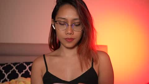 Snapshot of vexanyx chatting on 07/16/26, 01:39 Vexa Nyx online show from 07/16/26, 01:39