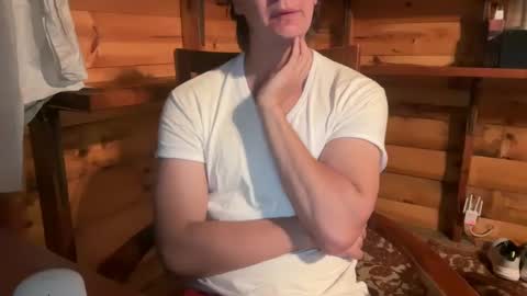 HendasWerout online show from 09/28/25, 02:17