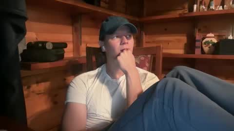 HendasWerout online show from 11/30/25, 05:11