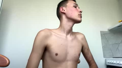 Snapshot of vexonheat chatting on 09/15/25, 07:30 VexonHeat online show from 09/15/25, 07:30