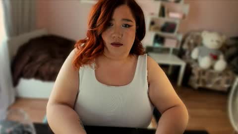 Vi Vixen online show from 09/16/25, 10:16