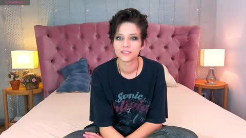 Via online show from 09/26/25, 09:19