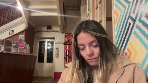 Snapshot of viajemos chatting on 07/16/26, 05:57 papichulo y mamichula online show from 07/16/26, 05:57