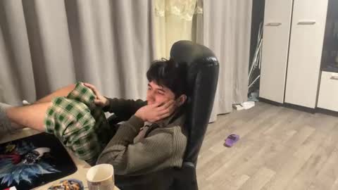 vialeras online show from 11/04/25, 06:40