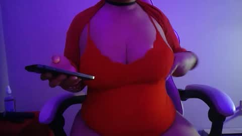 Snapshot of vibe_xxxo chatting on 02/25/26, 06:45 vibe_xxxo online show from 02/25/26, 06:45