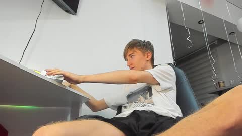 vibemygirl online show from 02/06/25, 04:14