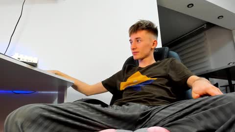 vibemygirl online show from 02/20/25, 02:57