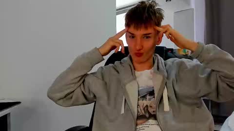 vibemygirl online show from 03/11/25, 06:43