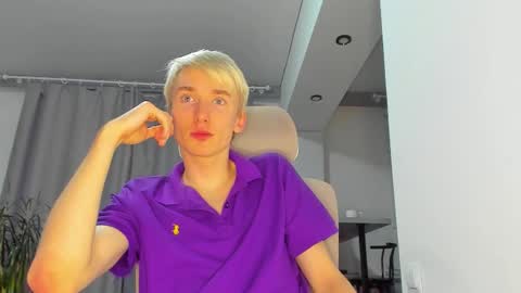 vibemygirl online show from 11/10/25, 05:01