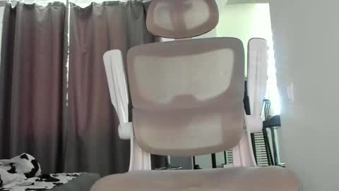 vibemygirl online show from 03/06/26, 08:11