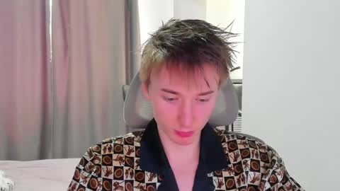 vibemygirl online show from 05/03/26, 07:03
