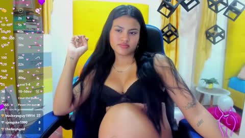 Snapshot of vic_nahomy chatting on 02/17/25, 03:09 nahomy online show from 02/17/25, 03:09