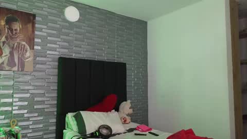 Victor cardenas online show from 02/28/25, 08:50