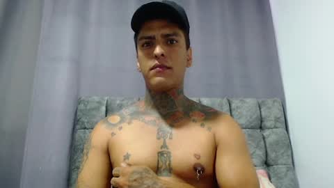 Snapshot of vicctorzc chatting on 06/08/26, 09:04 Victor cardenas online show from 06/08/26, 09:04