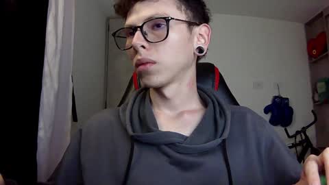 Vicent Brais online show from 12/10/24, 04:45