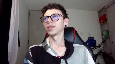 Vicent Brais online show from 12/17/24, 05:29