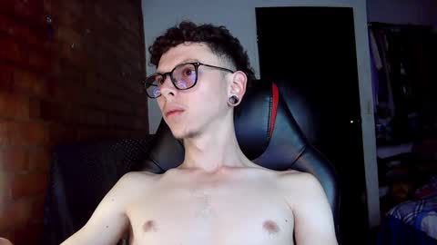 Vicent Brais online show from 01/22/25, 01:10