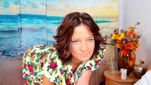 ViciousQueenu can call me Laura online show from 06/10/26, 03:07