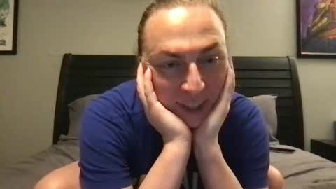 Vicki Stockings online show from 09/29/25, 02:06