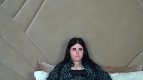 VickiBrooks online show from 02/04/25, 11:49